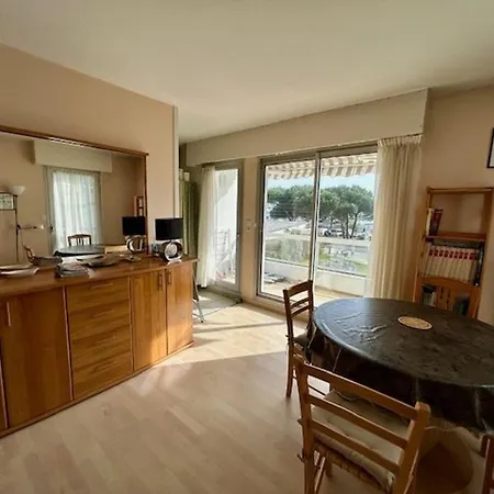 3 Pieces Proche De La Avec Parking - Fr-1-494-146 شقة